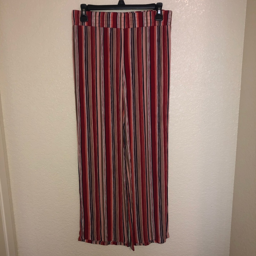 Apt. 9- Flowy pants